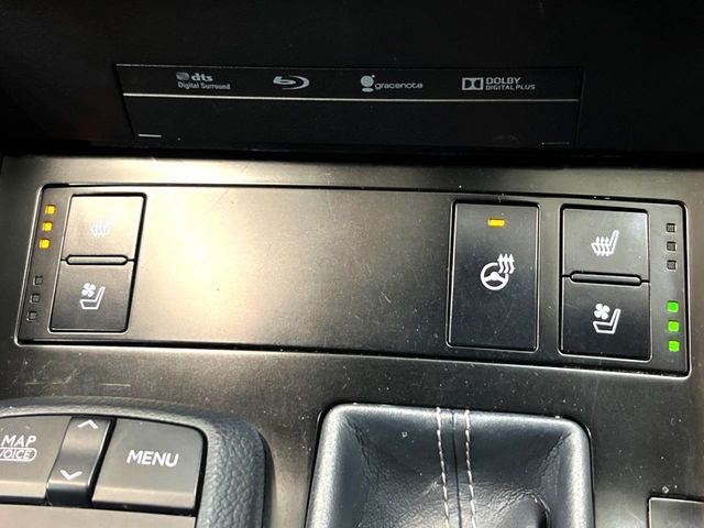 TOYOTA LEXUS IS300H 2013 Image 31