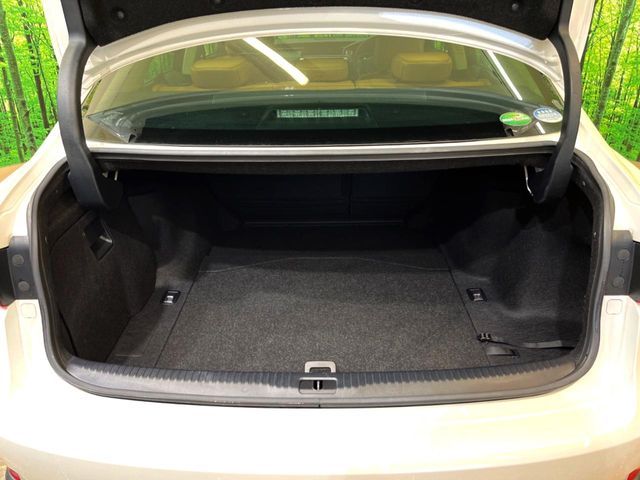 TOYOTA LEXUS IS300H 2013 Image 31