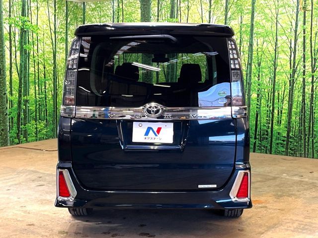 TOYOTA VOXY 2016 Image 31