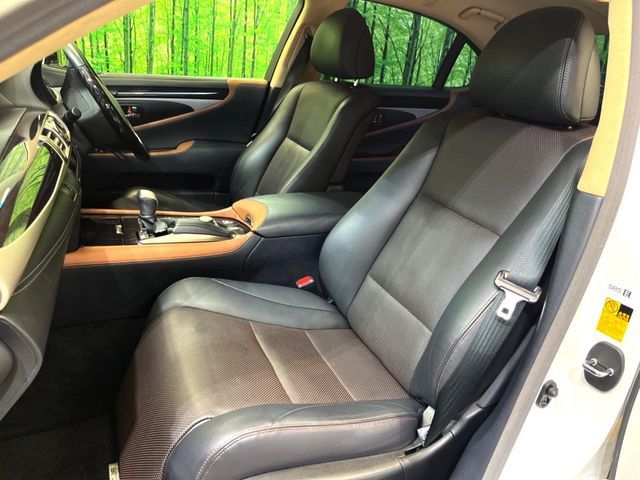 TOYOTA LEXUS LS460 2013 Image 31