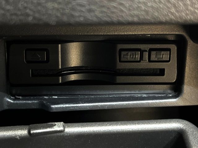 NISSAN SERENA  S-HYBRID 2017 Image 31