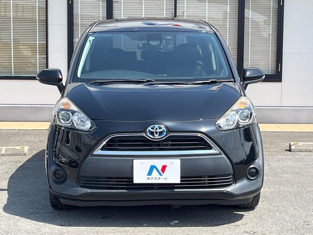 TOYOTA SIENTA HYBRID 2015 Image 31