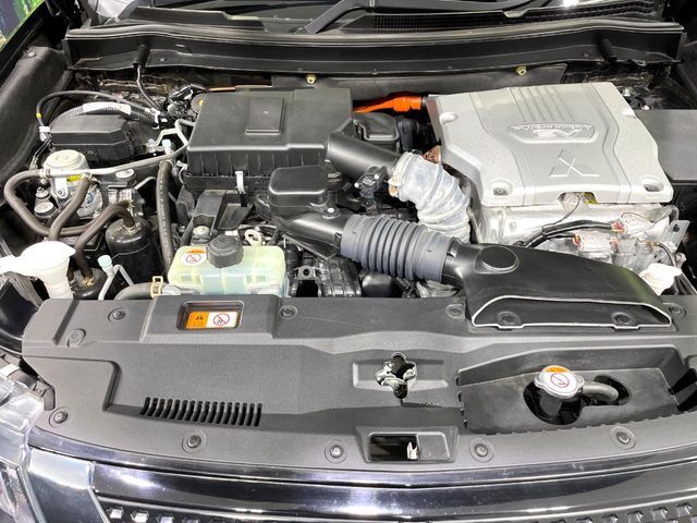 MITSUBISHI OUTLANDER PHEV 2019 Image 31