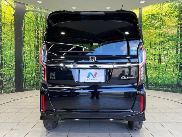 HONDA N BOX CUSTOM 2020 Image 31