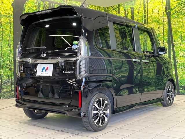 HONDA N BOX CUSTOM 2020 Image 31