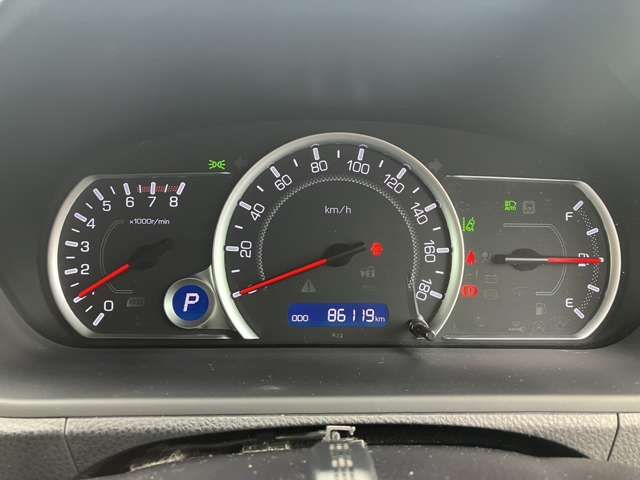 TOYOTA VOXY 2016 Image 31