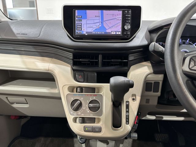 DAIHATSU MOVE 2015 Image 31