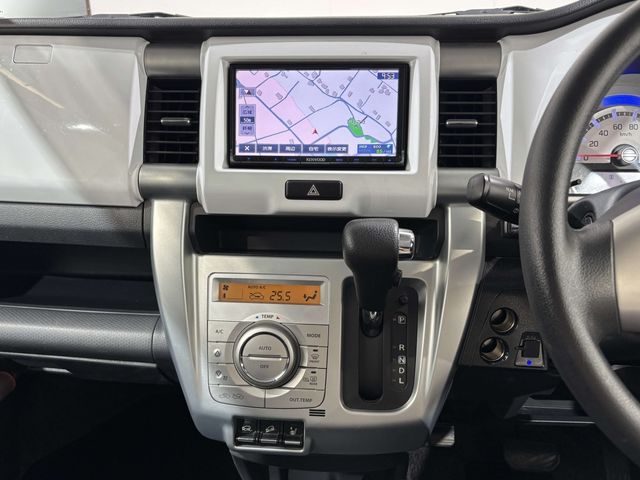 SUZUKI HUSTLER 4WD 2015 Image 31