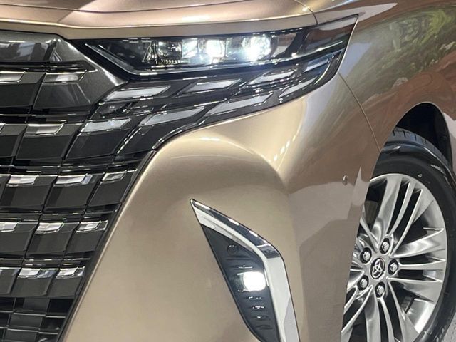 TOYOTA ALPHARD HYBRID 2024 Image 31