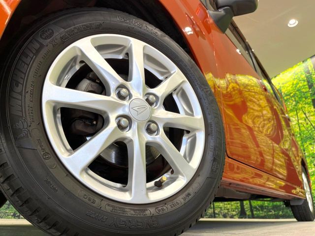 DAIHATSU MOVE CUSTOM 2015 Image 31