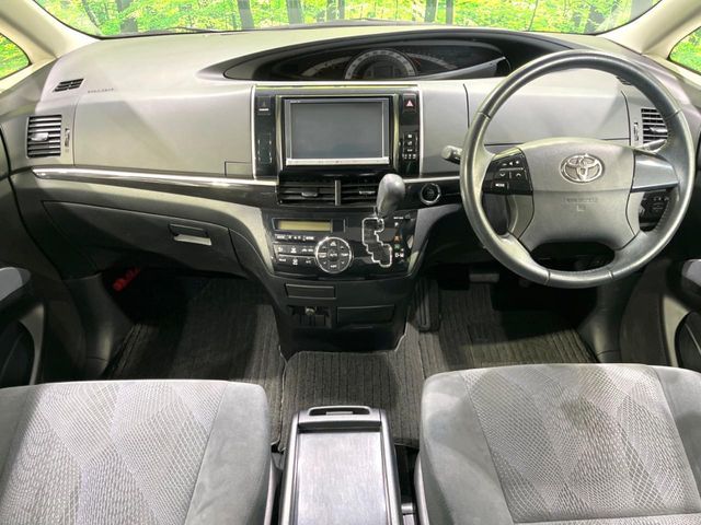 TOYOTA ESTIMA 2013 Image 31