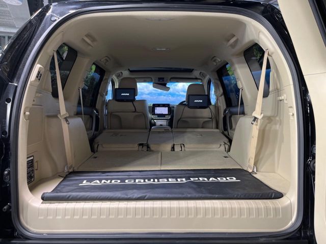 TOYOTA LANDCRUISER PRADO 2023 Image 31