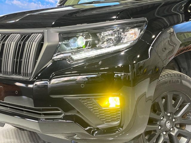 TOYOTA LANDCRUISER PRADO 2023 Image 31