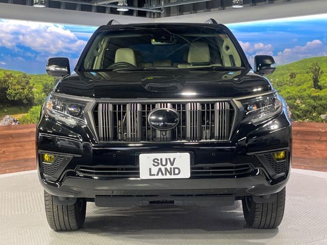 TOYOTA LANDCRUISER PRADO 2023 Image 31