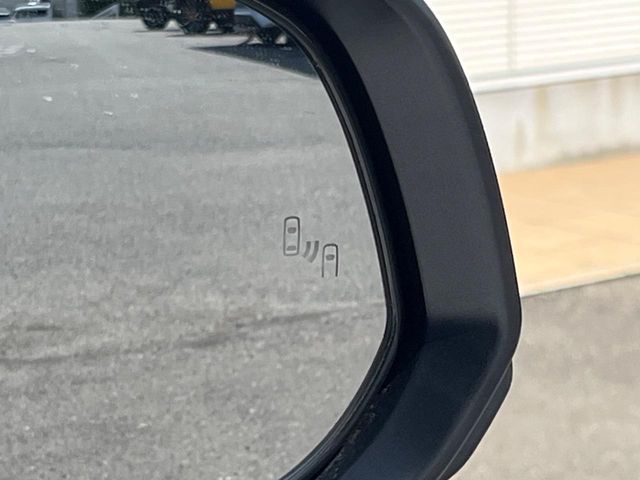 TOYOTA VOXY HYBRID 2023 Image 31