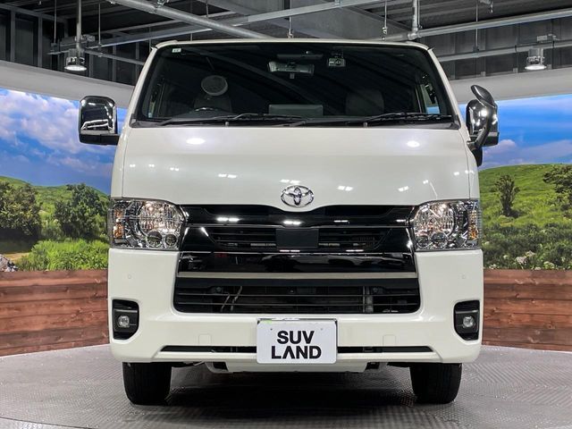 TOYOTA HIACE VAN 2WD 2022 Image 31