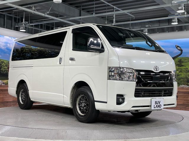 TOYOTA HIACE VAN 2WD 2022 Image 31