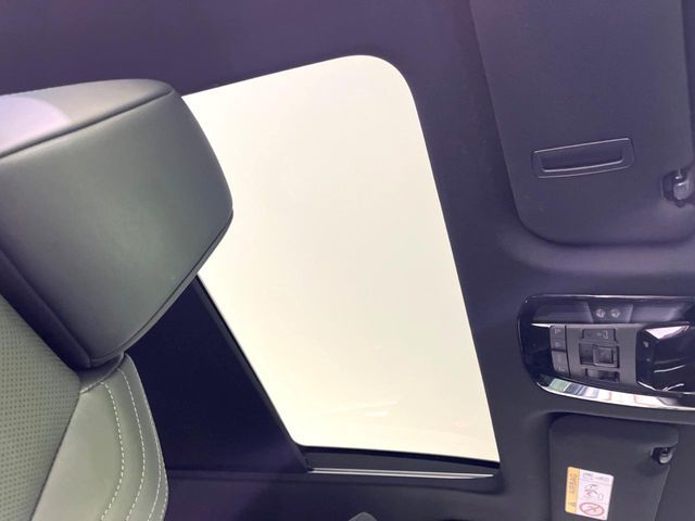 TOYOTA HARRIER 2WD 2021 Image 31