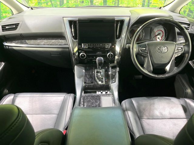 TOYOTA ALPHARD 2019 Image 31