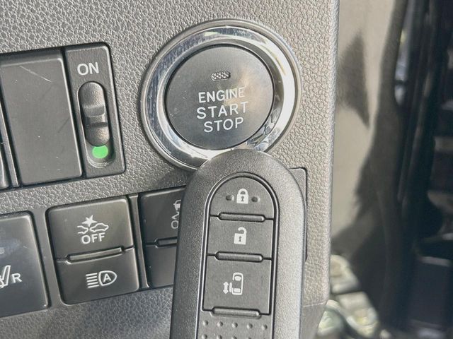 DAIHATSU TANTO CUSTOM 2017 Image 31