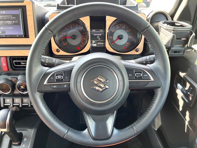 SUZUKI JIMNY 4WD 2023 Image 31