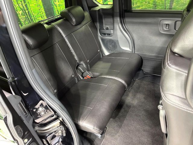 HONDA N BOX CUSTOM 2024 Image 31