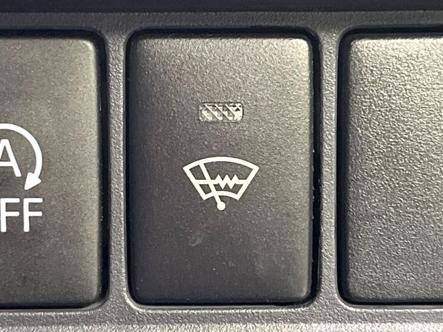 TOYOTA VOXY 4WD 2014 Image 31