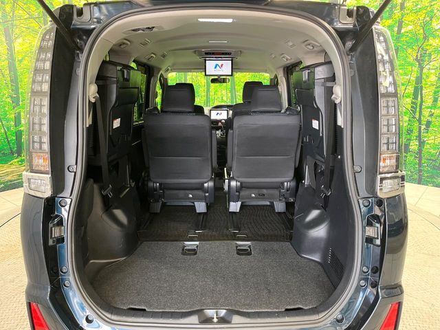 TOYOTA VOXY 4WD 2014 Image 31