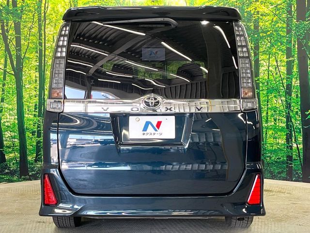 TOYOTA VOXY 4WD 2014 Image 31