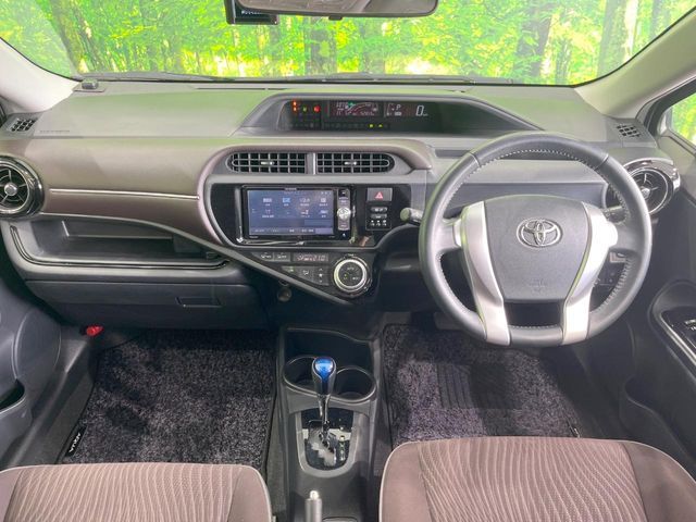 TOYOTA AQUA 2016 Image 31