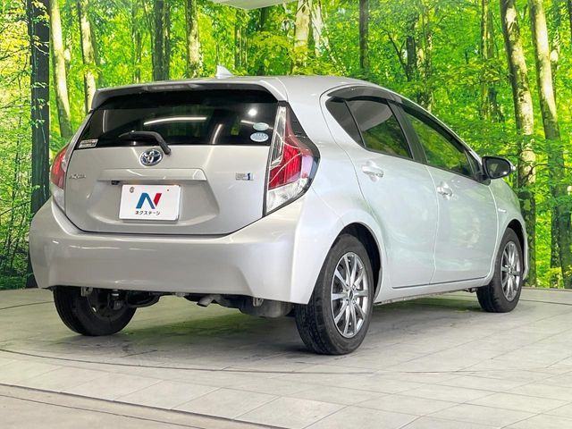 TOYOTA AQUA 2016 Image 31