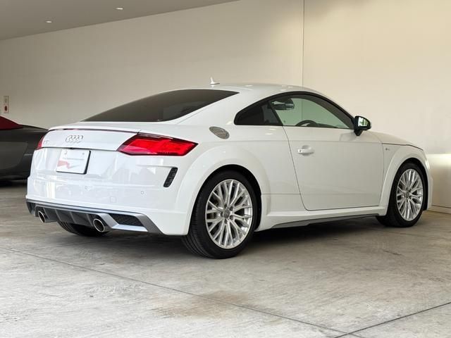 AUDI TT COUPE 2019 Image 31