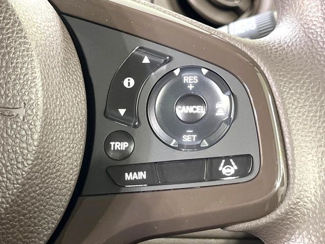 HONDA N BOX 2022 Image 31