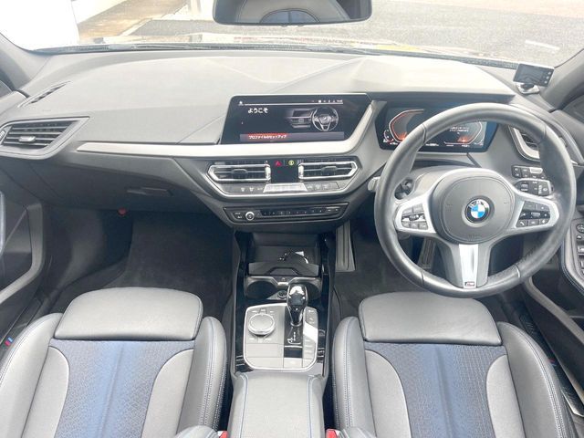 BMW 1SERIES 2020 Image 31