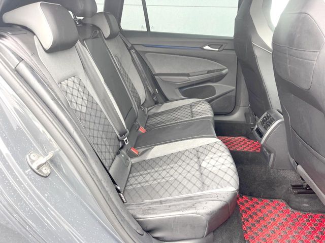 VOLKSWAGEN GOLF VARI 2022 Image 31