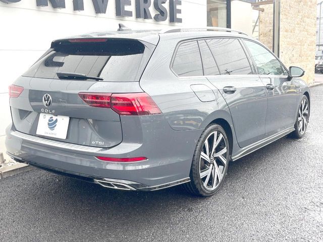 VOLKSWAGEN GOLF VARI 2022 Image 31