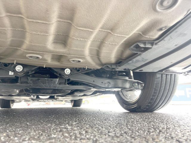 VOLKSWAGEN GOLF VARI 2022 Image 31