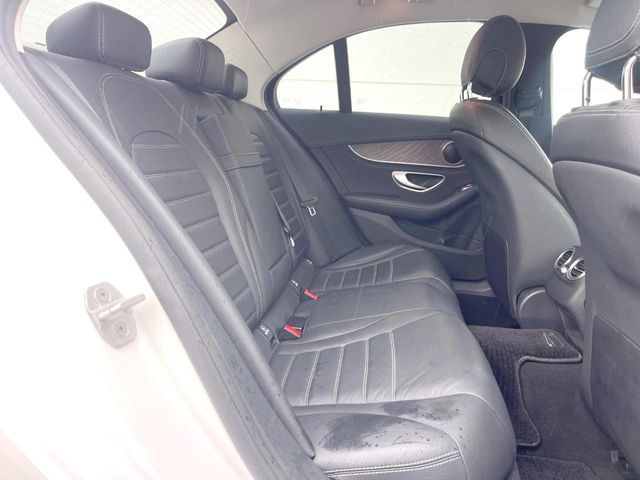 MERCEDES BENZ C CLAS 2015 Image 31
