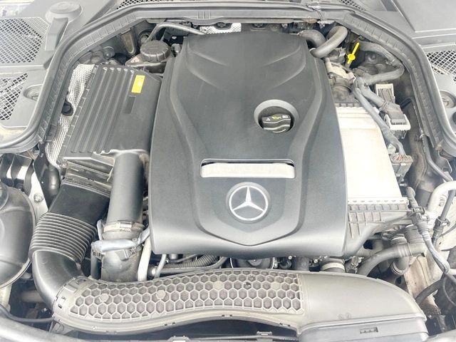 MERCEDES BENZ C CLAS 2015 Image 31