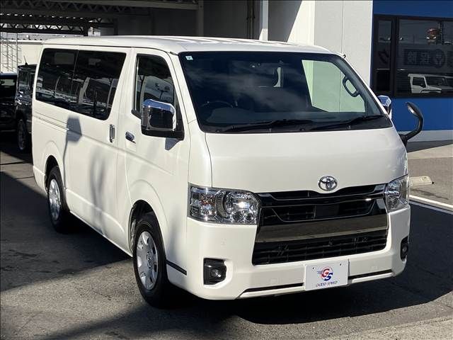 TOYOTA HIACE VAN 2WD 2024 Image 31