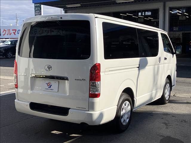 TOYOTA HIACE VAN 2WD 2024 Image 31