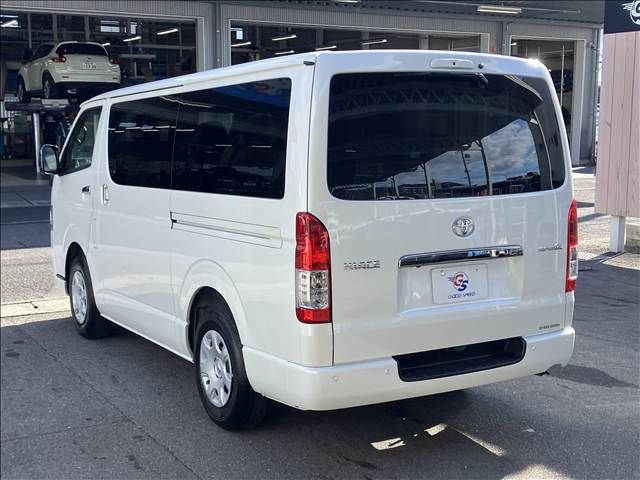 TOYOTA HIACE VAN 2WD 2024 Image 31
