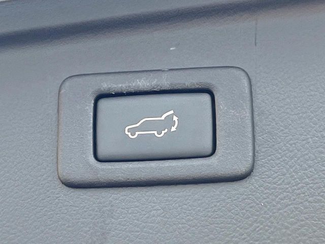 SUBARU LEGACY OUTBACK 2018 Image 31