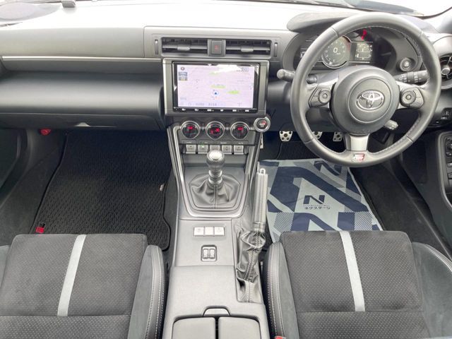 TOYOTA GR86 2022 Image 31