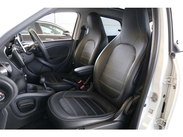 MCC SMART FORFOUR 2017 Image 31