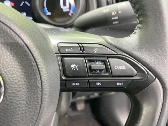 TOYOTA YARIS CROSS HYBRID 2021 Image 31