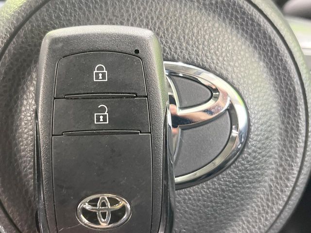 TOYOTA YARIS CROSS HYBRID 2021 Image 31