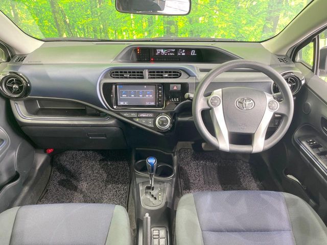 TOYOTA AQUA 2015 Image 31