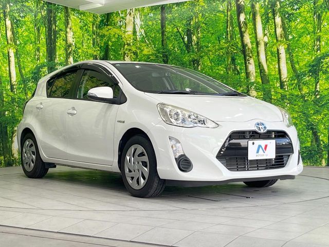 TOYOTA AQUA 2015 Image 31