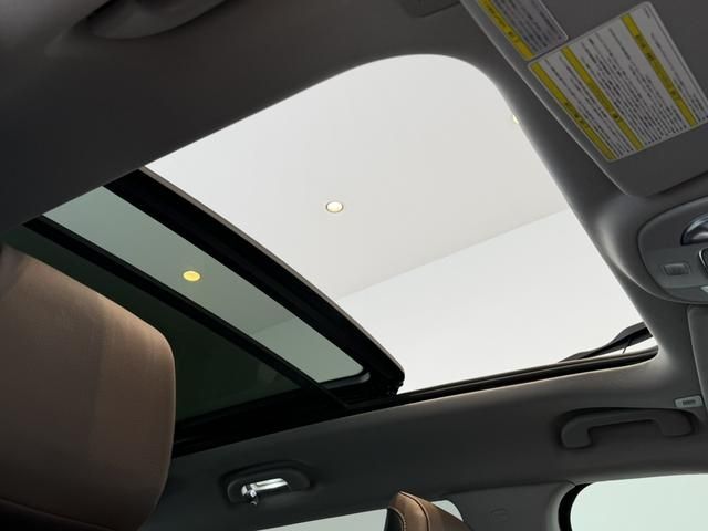 JEEP COMMANDER 2023 Image 31